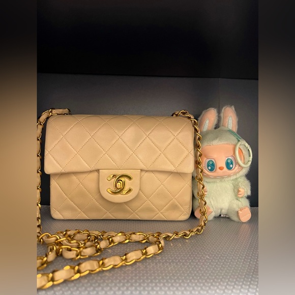 RARE Chanel Beige Mini Classic Flap Square - Picture 5 of 12